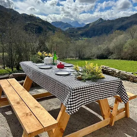 Casa de Férias El Jabar, Paraíso A 3' De Cangas De Onís Dego