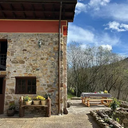 El Jabar, Paraíso A 3' De Cangas De Onís *