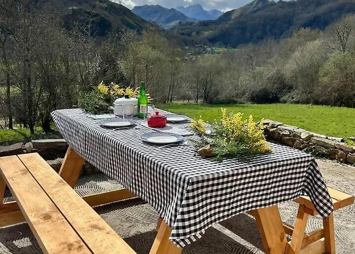 Сasa de vacaciones El Jabar, Paraíso A 3' De Cangas De Onís Dego