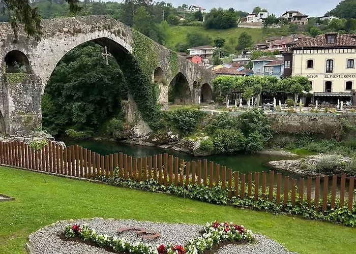El Jabar, Paraíso A 3' De Cangas De Onís Dego