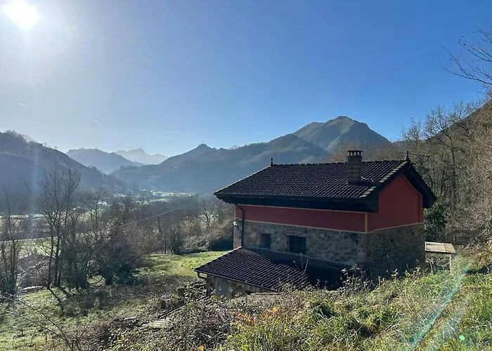 Сasa de vacaciones El Jabar, Paraíso A 3' De Cangas De Onís